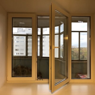 штульповое окно (для выноса габаритных вещей на балкон)