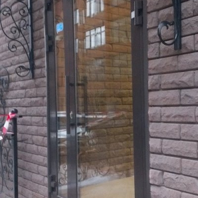 дверь входная алюминиевая под покраску штульповая распашная